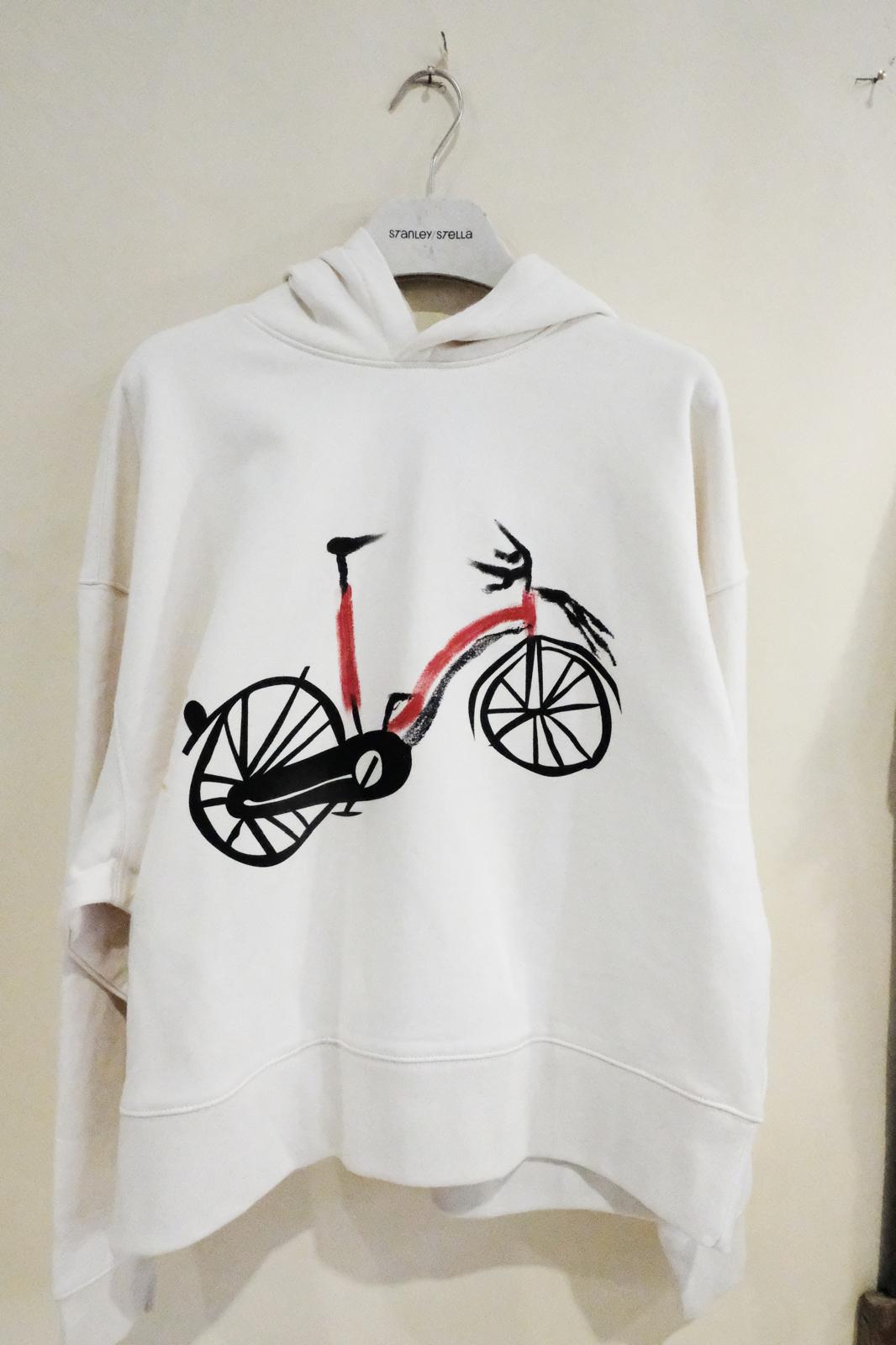 WhatsApp Image 2026-09-23 at 16.03.27 VOISER FRONTE TG M CLASSIC BIKE HOODIE - immagine 1