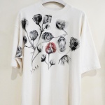 RED BLOOM TEE